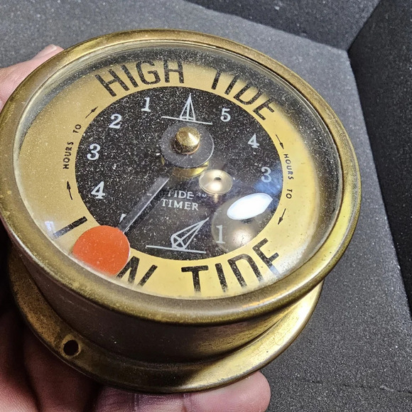 Brass High Tide Low Tide Tide Timer Quartz Working Missing Back sold as is shows - Picture 7 of 9